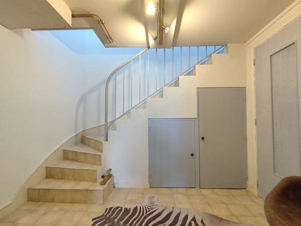 Maison familiale a la Ville aux Dames proche ecoles, commerces, Fil Bleu, Gare TGV, tram