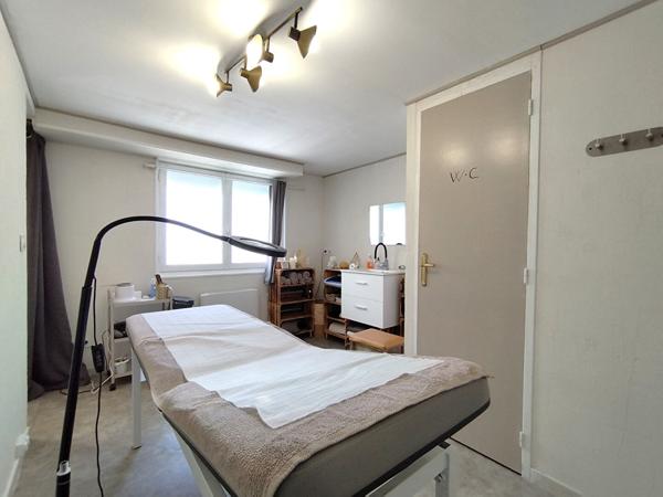 Maison familiale a la Ville aux Dames proche ecoles, commerces, Fil Bleu, Gare TGV, tram