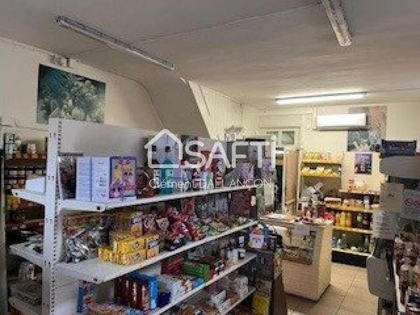 Immeuble de rapport ,commerce et logement locatif!