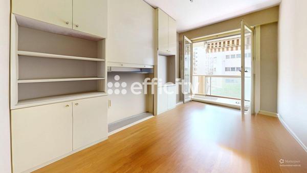 Appartement
         5 pièces
        - 125 m² Exclusivité 610 000 € *