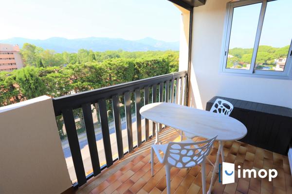 2 pièces avec TERRASSE et EMPLACEMENT PRIVATIF