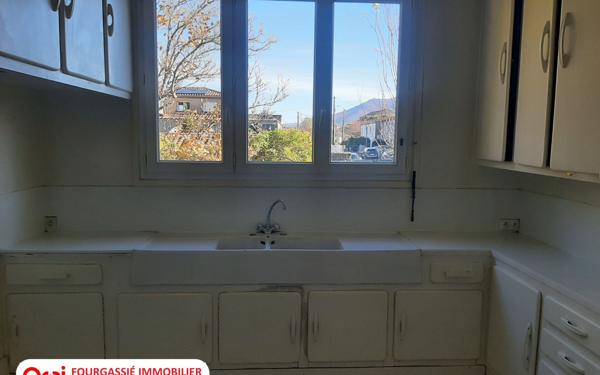 Maison à vendre    5 pièces •  Aussillon