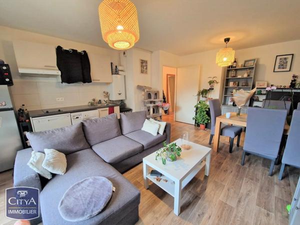 Appartement à vendre 2 pièces 49m² Colombelles (14460)