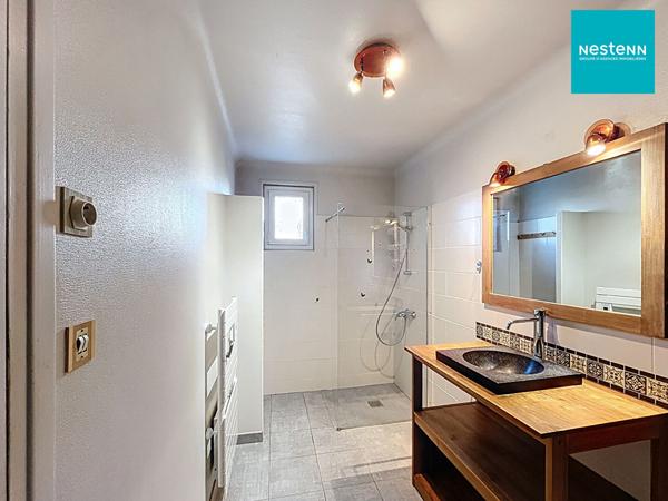 Maison familiale - Montbrison 7 pièce(s) 165 m² - 5 chambres - terrain clos de 1041 m²