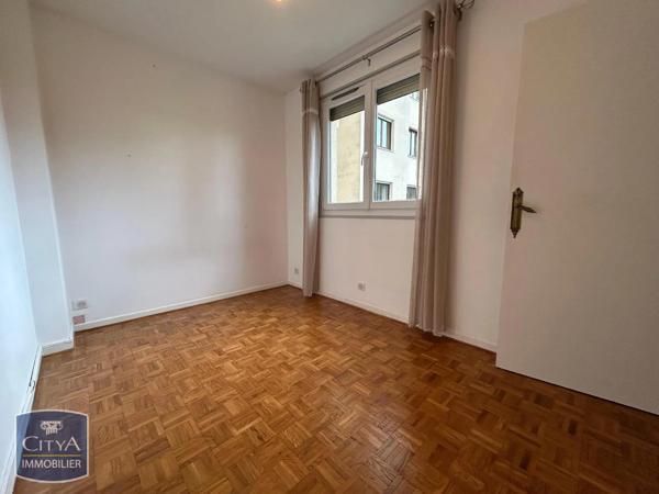 Appartement à louer 2 pièces 42m² Saint-Étienne (42000)