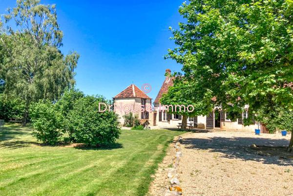 Maison à vendre 9 pièces de 450 m²