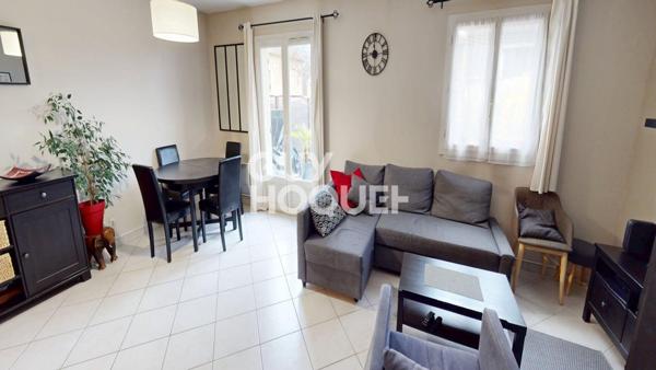 Pavillon 90m² - 3CH - Pièce de vie traversante, terrasse, parking - Quartier calme