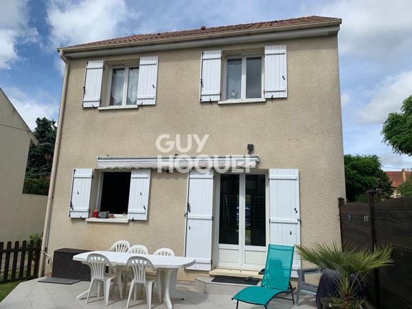 Pavillon 90m² - 3CH - Pièce de vie traversante, terrasse, parking - Quartier calme