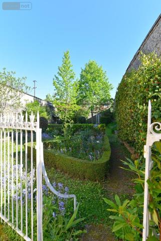 Maison à vendre à Laval en Mayenne (53000), ref : 53004-1212