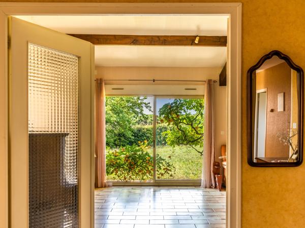 Maison
         6 pièces
        - 180 m² Bien prestige 890 000 € *