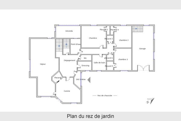 Maison
         6 pièces
        - 180 m² Bien prestige 890 000 € *