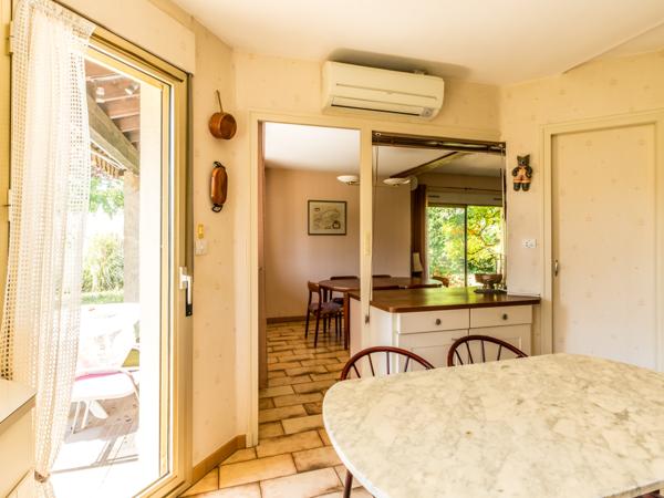 Maison
         6 pièces
        - 180 m² Bien prestige 890 000 € *