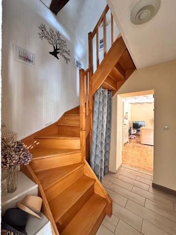 Charmante maison ancienne avec vaste terrain et piscine - La Pellerine