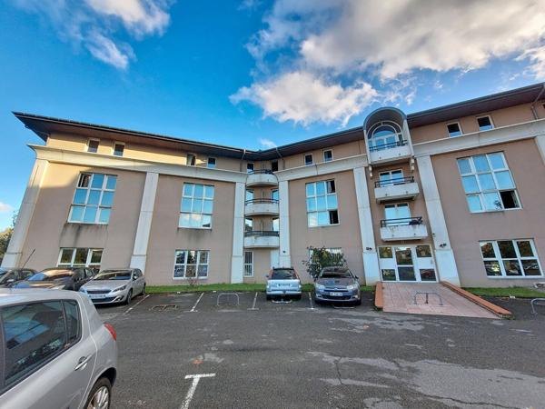 A VENDRE - TOULOUSE quartier Purpan - Studio de 22m² avec place de parking aérienne