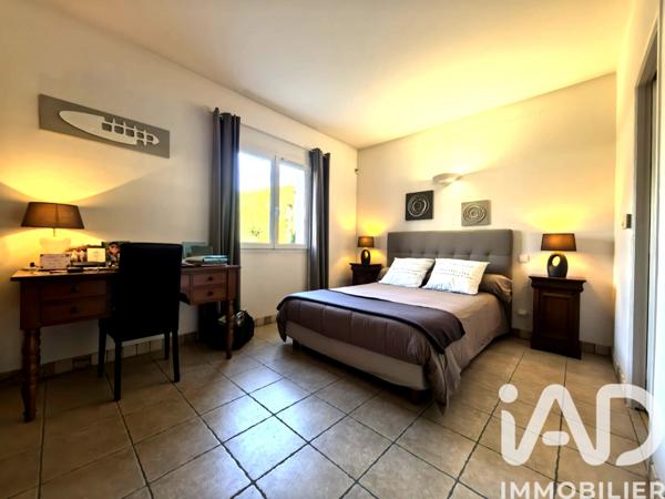 Maison à vendre 8 pièces 224 m² Challes-les-Eaux