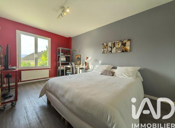 Maison à vendre 8 pièces 224 m² Challes-les-Eaux