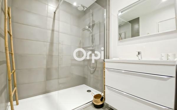 Appartement à vendre    2 pièces • 58 m2 Aubagne