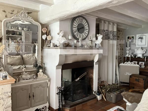 GRANDE MAISON AVEC JARDIN