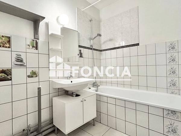 Location Appartement 2 pièces 43.04 m² - 88 CHEMIN SOUS LES VIGNES Metz 57050