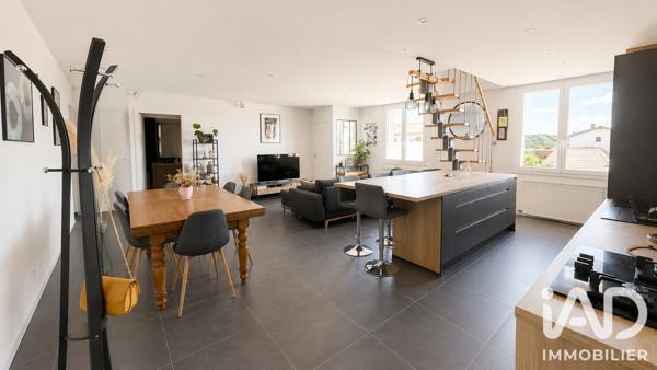 Appartement à vendre 4 pièces 89 m² Saint-Genest-Lerpt