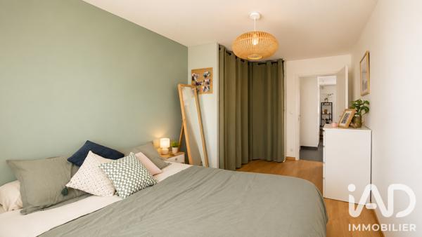 Appartement à vendre 4 pièces 89 m² Saint-Genest-Lerpt