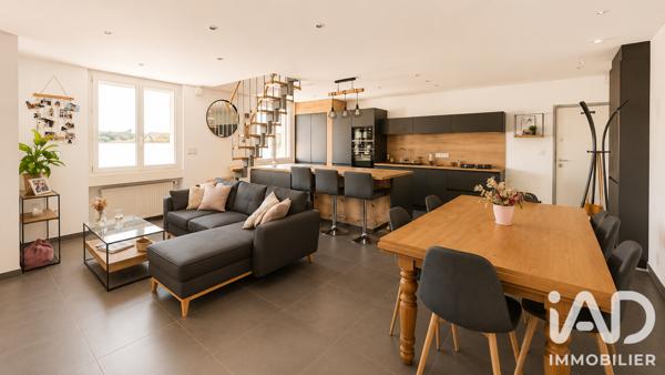 Appartement à vendre 4 pièces 89 m² Saint-Genest-Lerpt