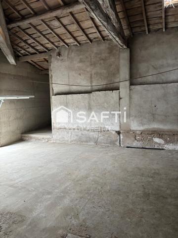 Ensemble immobilier ( hangar + terrain constructible )
