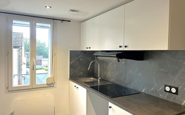 Appartement à louer    2 pièces • 40 m2 Amiens