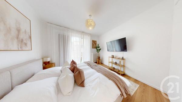 Appartement T3 à vendre  3 pièces - 58,93 m2 RODEZ - 12