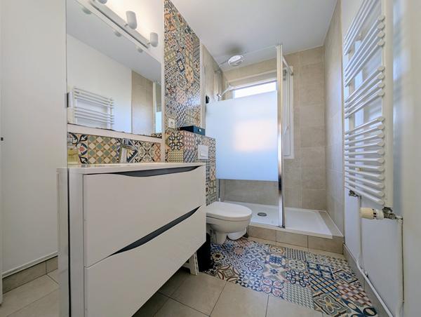 Appartement 5 pièces de 80 M² avec Cave et parking extérieur - LE MESNIL LE ROI , Le mesnil le roi Appartement 5 pièces de 80 M² avec Cave et parking extérieur - LE MESNIL LE ROI , Le mesnil le roi