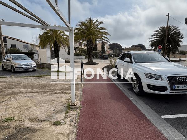 Location Local commercial 3 pièces 44.57 m² - Grau D'agde 34300