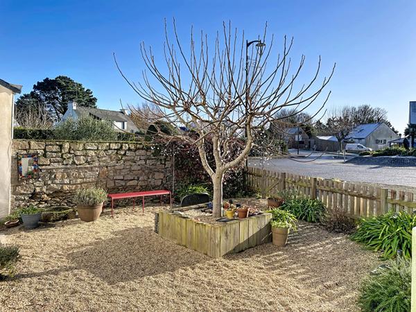 Charmante maison à vendre avec potentiel professionnel près du port de Pénerf