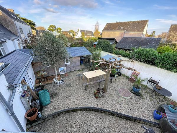 Charmante maison à vendre avec potentiel professionnel près du port de Pénerf