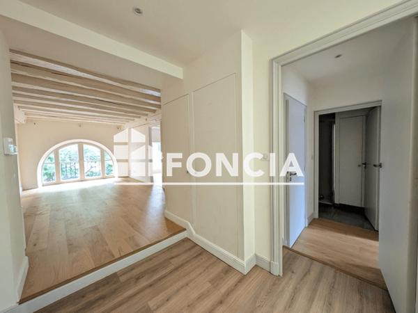 Location Appartement 3 pièces 55 m² - 60 QUAI DU HAVRE Rouen 76000