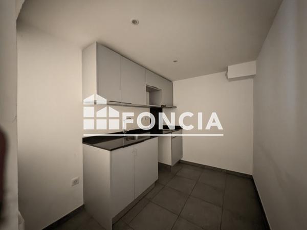 Location Appartement 3 pièces 55 m² - 60 QUAI DU HAVRE Rouen 76000