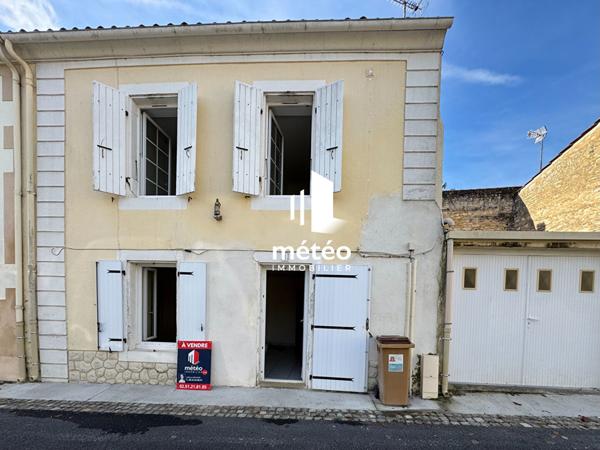 Maison en Pierre , Centre ville de Luçon 65m² avec garage