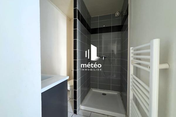 Maison en Pierre , Centre ville de Luçon 65m² avec garage