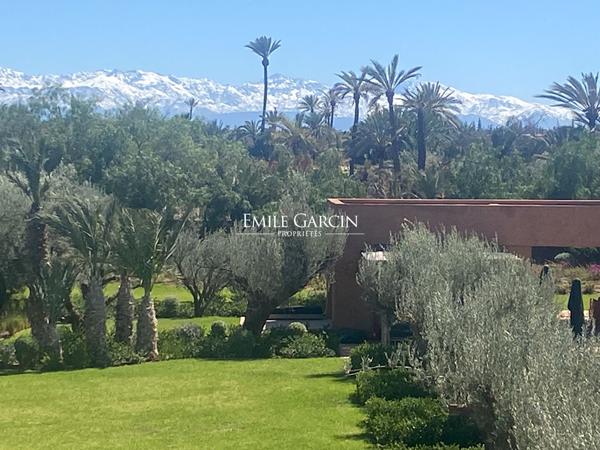 Villa d'architecte à vendre en palmeraie à Marrakech