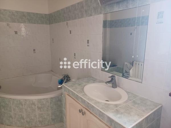 Maison
         8 pièces
        - 162 m² Bien prestige 499 000 € *