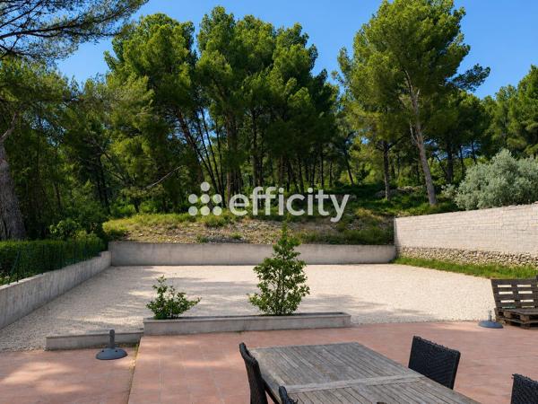 Maison
         8 pièces
        - 162 m² Bien prestige 499 000 € *