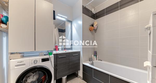 À vendre Appartement 3 pièces 63.67 m² - Villeurbanne 69100