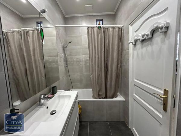 Appartement à louer 2 pièces 46.2m²