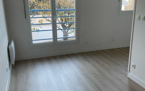 Appartement à vendre    1 pièce •  Pont-Audemer