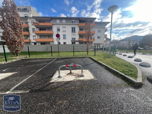 Parking à louer
