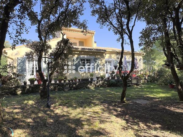 Maison 7 pièces - 223 m² Exclusivité efficity