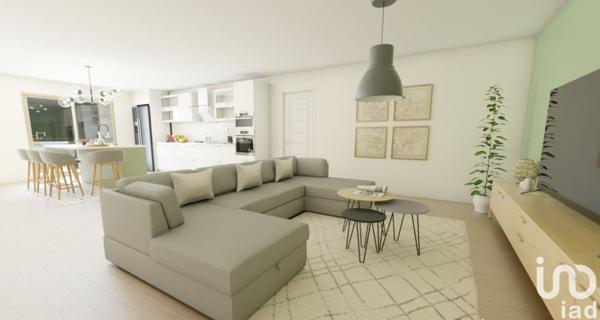 Maison 4 pièces de 90 m² à Évron (53600)