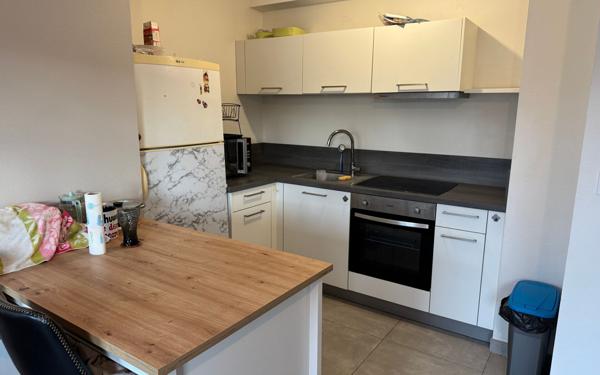 Appartement à vendre    2 pièces • 43,85 m2 Fleury-les-Aubrais