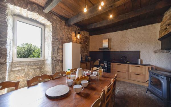 Maison à vendre    5 pièces •  Ruoms