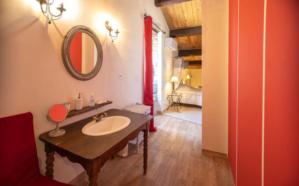 Maison à vendre    5 pièces •  Ruoms