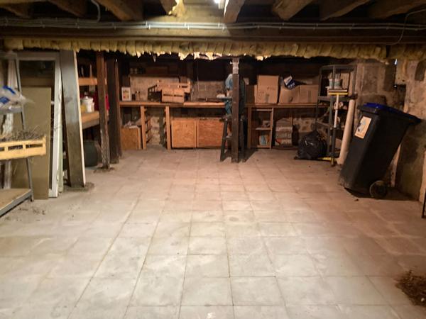 À VENDRE - Maison de caractère en pierre - Hyper centre